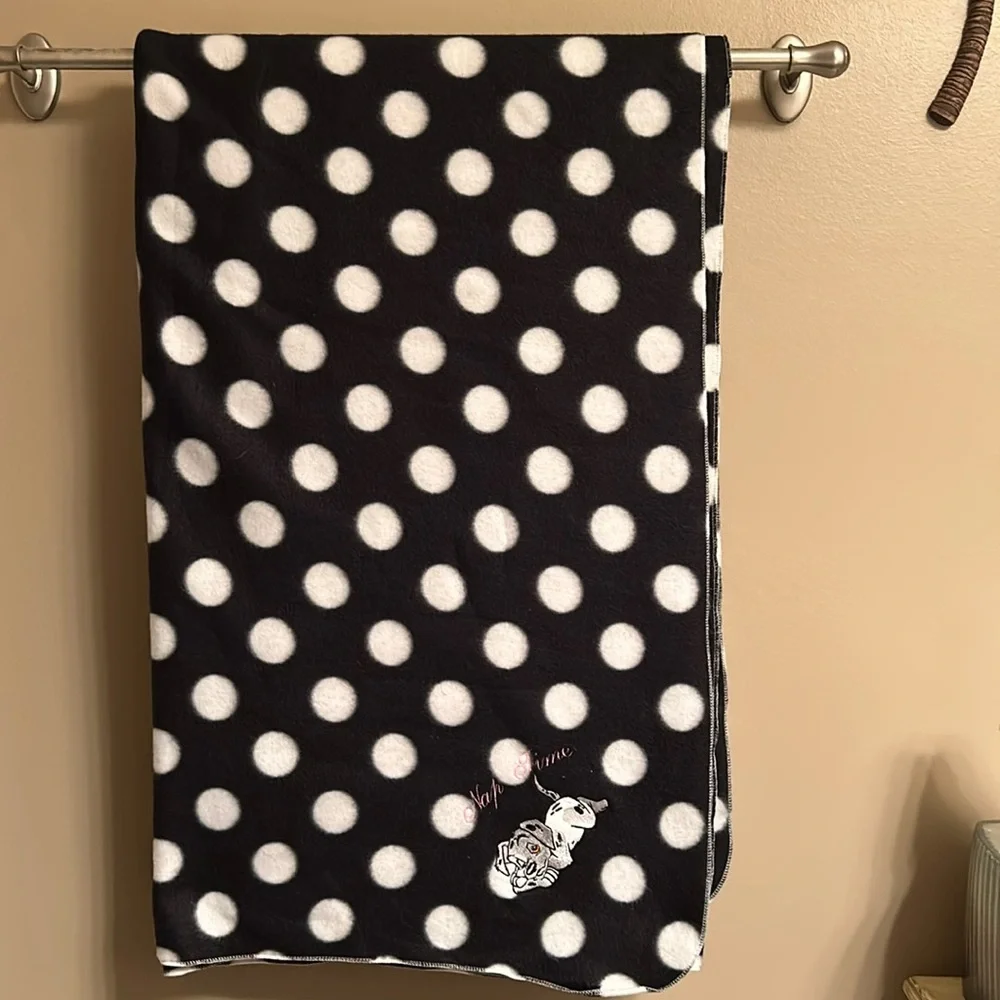 Fleece blanket